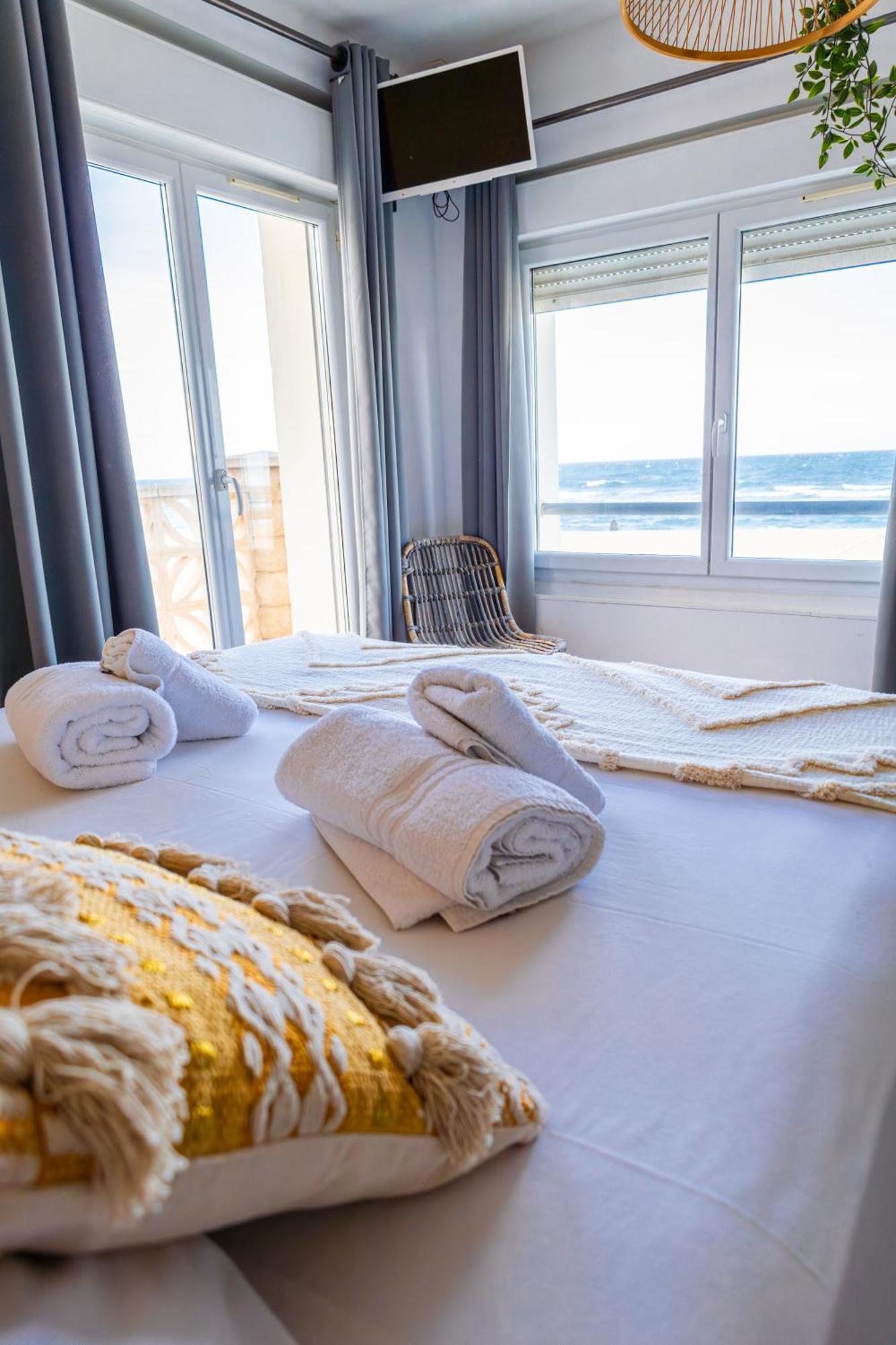 Hotel Restaurant La Cote Revee Льокат Екстериор снимка
